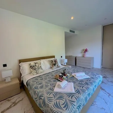 Stella's Splendor Villa